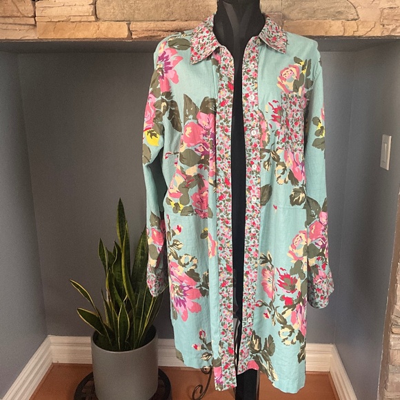 Soft Surroundings Cottagecore Button Down Tunic Shacket Floral Scattered 1X - Picture 2 of 8